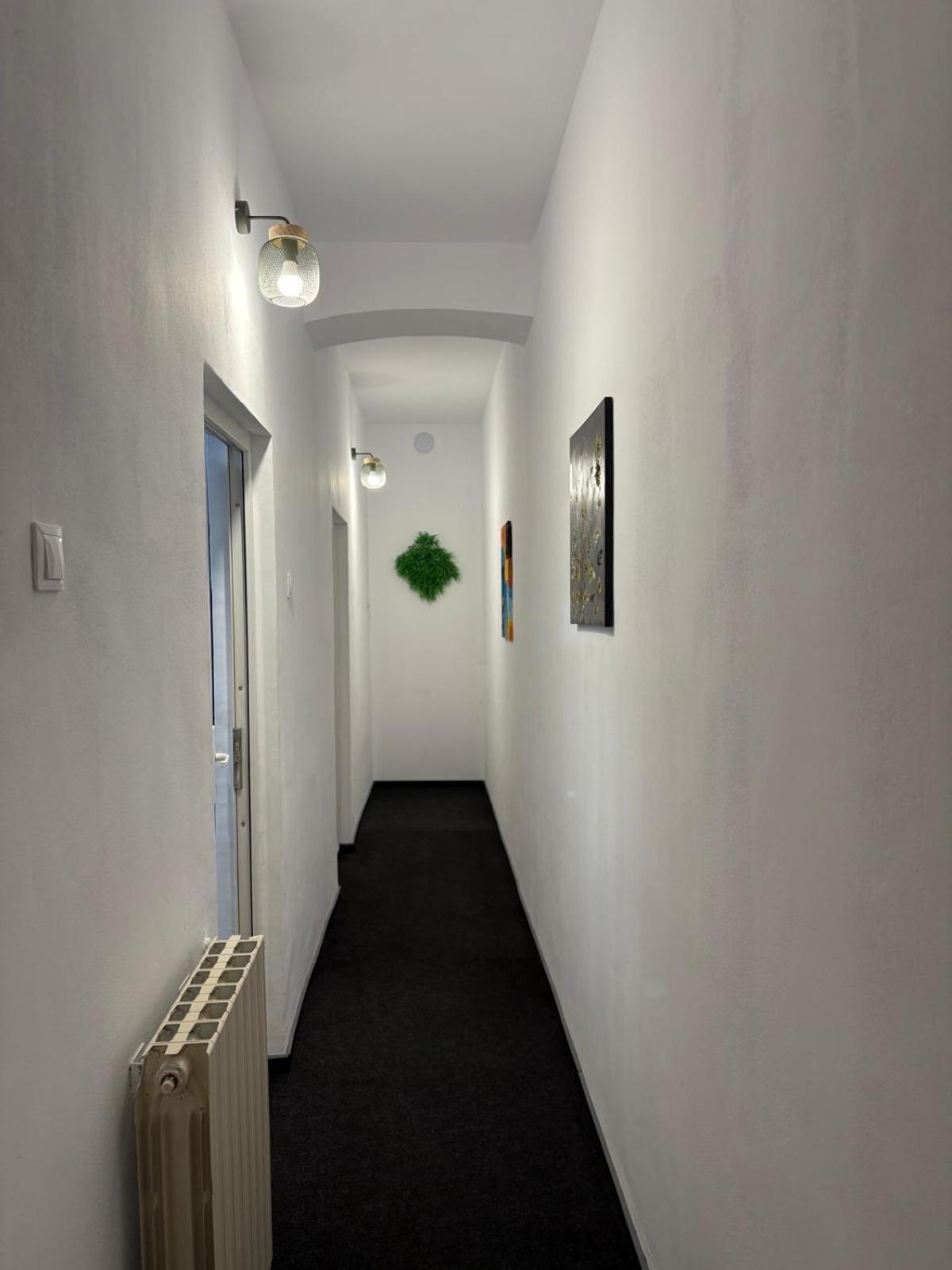 Boutique Old 3 Apartament Bucureşti